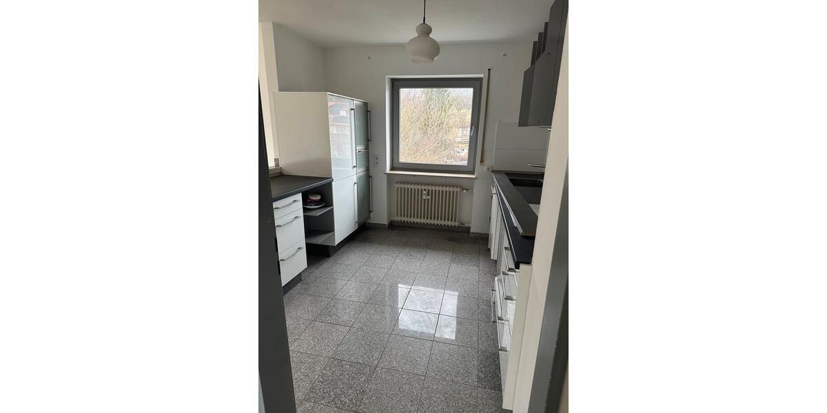 Etagenwohnung Hersbruck - 3 Zimmer, 86 m&sup2;, 900&euro; | Angebot:25637730