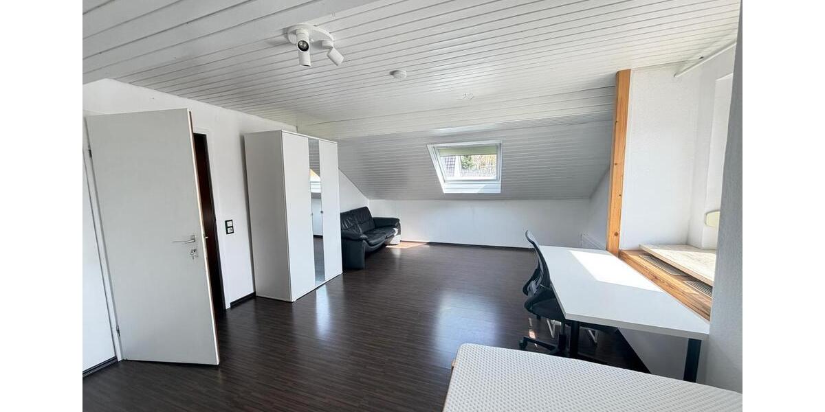 Wohnen auf Zeit Konstanz Dettingen-Wallhausen - 1 Zimmer, 26 m&sup2;, 720&euro; | Angebot:25996397