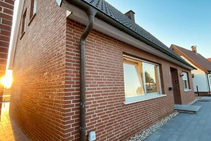 Modernes freistehendes Einfamilienhaus auf 1.250 m² mit Garten 7 zimmer