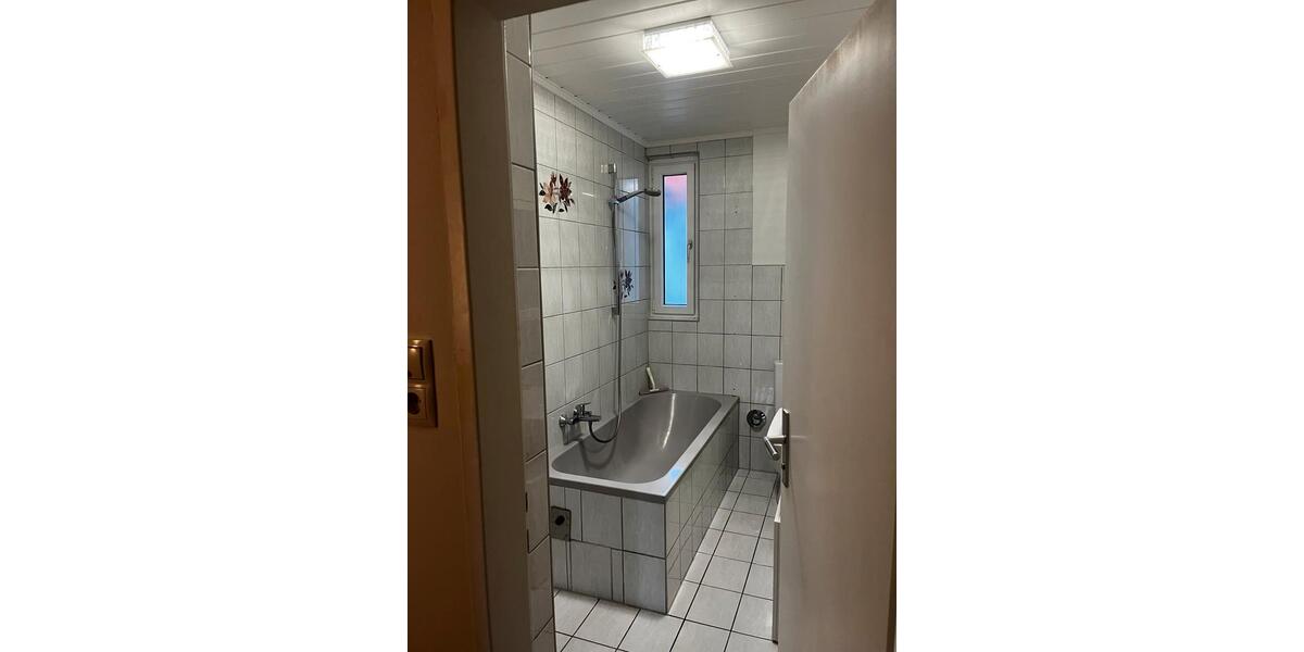 Etagenwohnung Bamberg Am Bruderwald - 3 Zimmer, 70 m&sup2;, 750&euro; | Angebot:25224626
