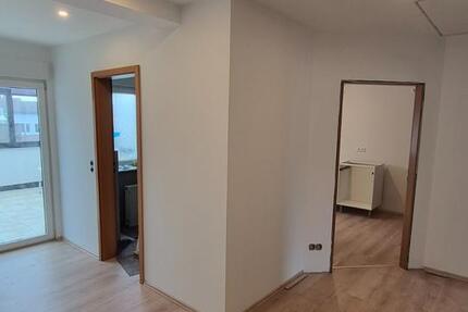 Wohnung Fulda - 2 Zimmer, 67 m&sup2;, 1.000&euro; | Angebot:25170177