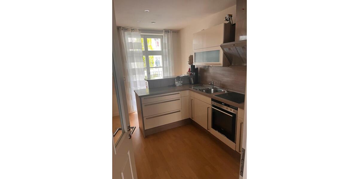 Hochparterre Ludwigshafen am Rhein Ludwigshafen-Hemshof - 2 Zimmer, 76 m&sup2;, 1.500&euro; | Angebot:26375462