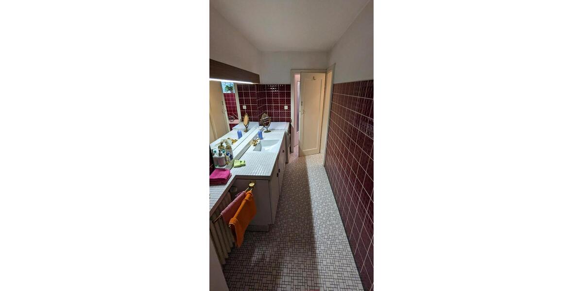Erdgeschoßwohnung Bienenbüttel - 6 Zimmer, 170 m&sup2;, 470&euro; | Angebot:24836349