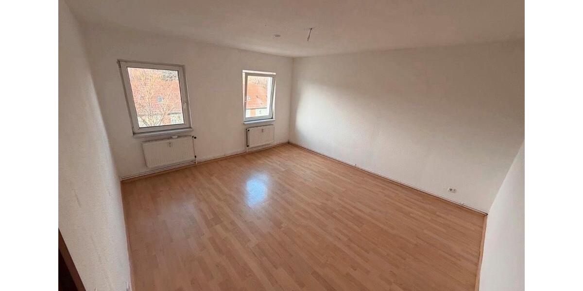 Etagenwohnung Magdeburg Lemsdorf - 3 Zimmer, 86 m&sup2;, 420&euro; | Angebot:26293105