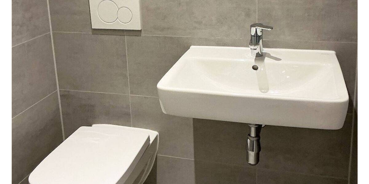 Etagenwohnung Köln Bayenthal - 3 Zimmer, 97 m&sup2;, 1.650&euro; | Angebot:26751060