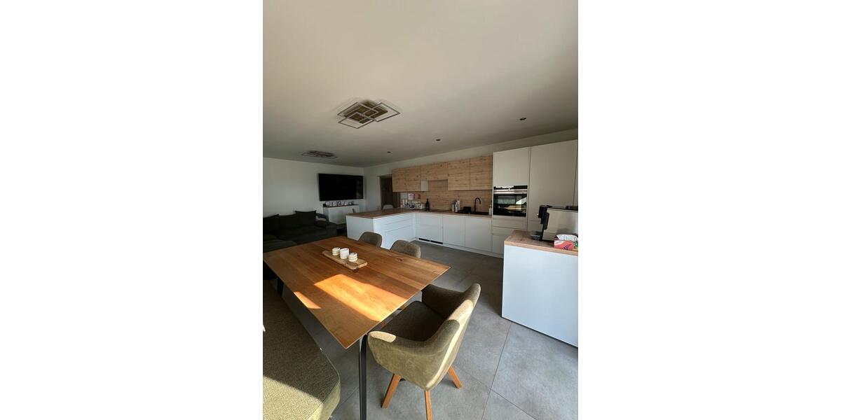 Erdgeschoßwohnung Lengede - 4 Zimmer, 110 m&sup2;, 1.600&euro; | Angebot:27614034