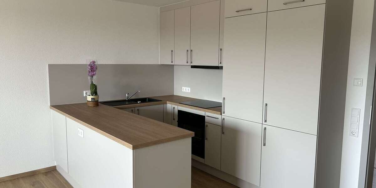 Etagenwohnung Freudenstadt - 3 Zimmer, 82 m&sup2;, 1.025&euro; | Angebot:27064196