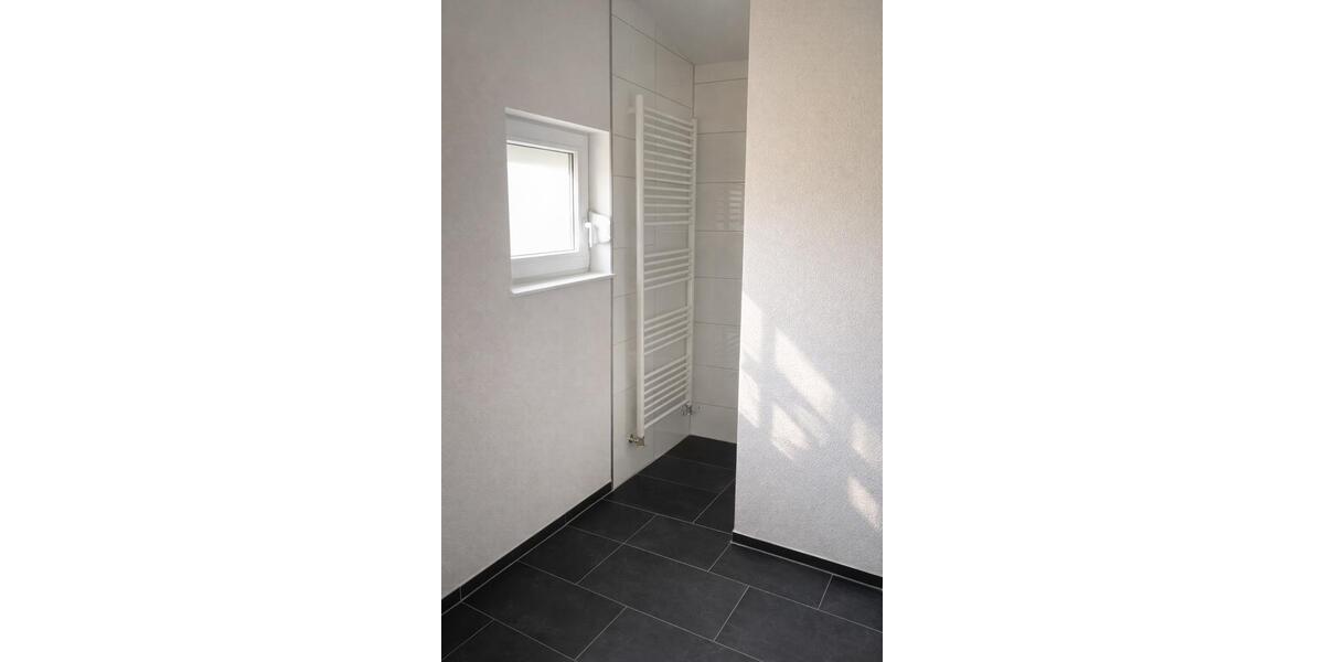 Dachgeschoßwohnung Münster-Sarmsheim Sarmsheim - 3 Zimmer, 90 m&sup2;, 1.050&euro; | Angebot:26186773