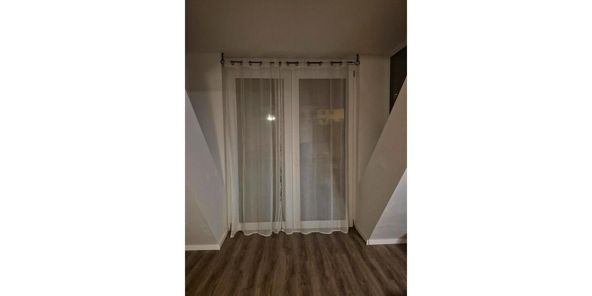 Dachgeschoßwohnung Georgensgmünd - 3 Zimmer, 80 m&sup2;, 740&euro; | Angebot:25925021