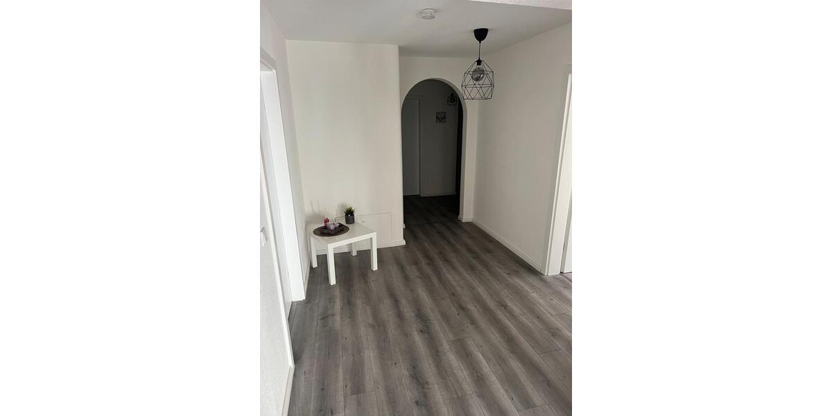 Etagenwohnung Wadersloh - 5 Zimmer, 142 m&sup2;, 1.300&euro; | Angebot:24661223