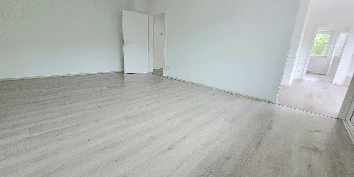 Etagenwohnung Essen Freisenbruch - 4 Zimmer, 82 m&sup2;, 721&euro; | Angebot:24425540