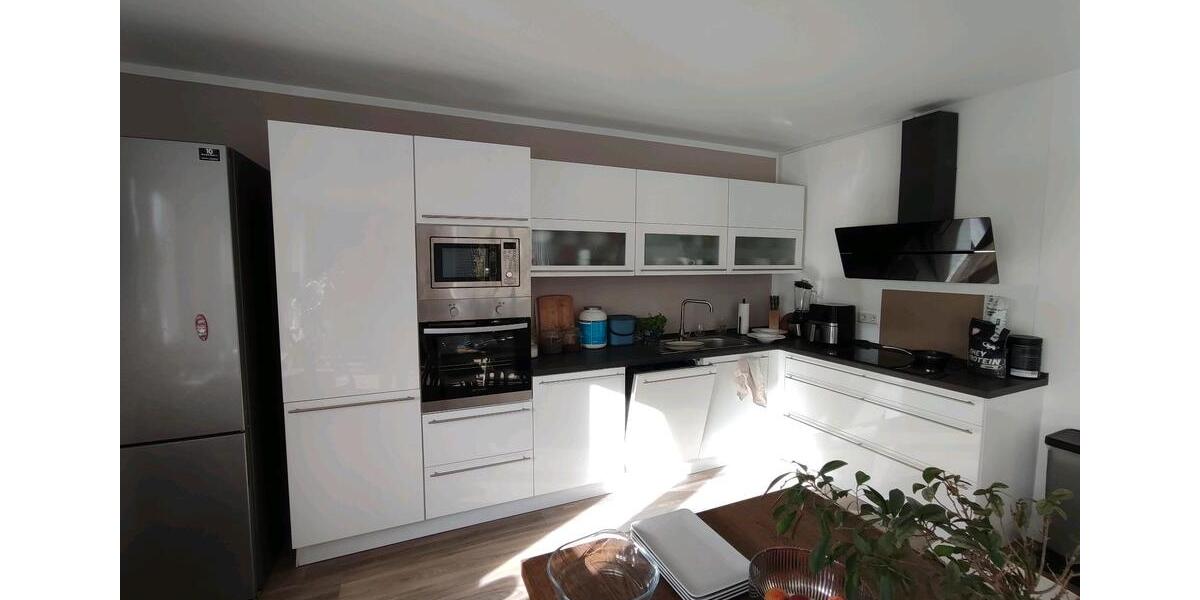 2-Zimmer-Wohnung mit riesiger Dachterrasse nur 815€ Kaltmiete 1 zimmer