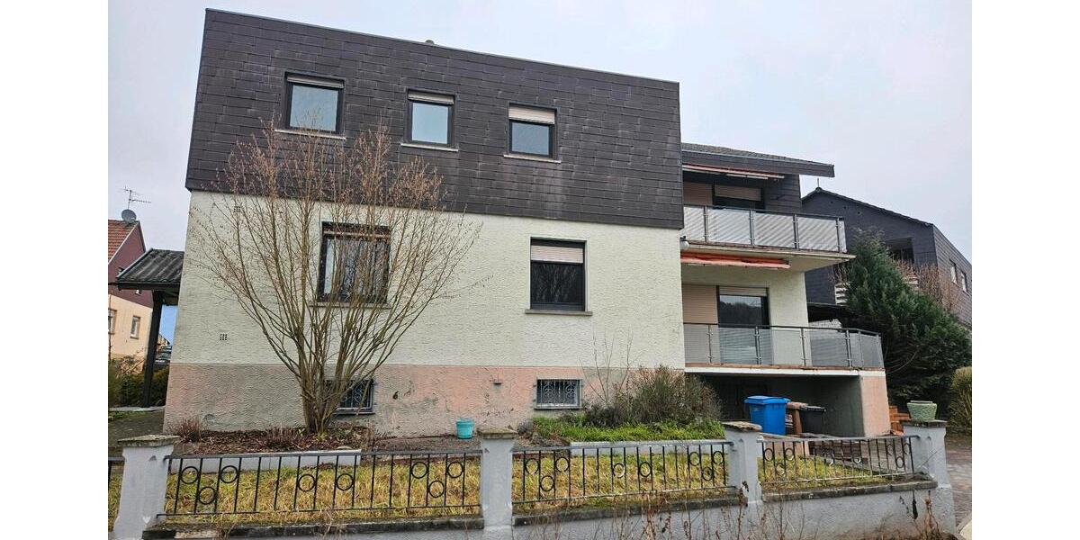 Einfamilienhaus Steinwenden - 6 Zimmer, 180 m&sup2;, 1.650&euro; | Angebot:24796173