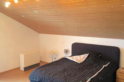 Möbiliertes WG-Zimmer mit eigenem Bad und Balkon in Birkland 1 zimmer