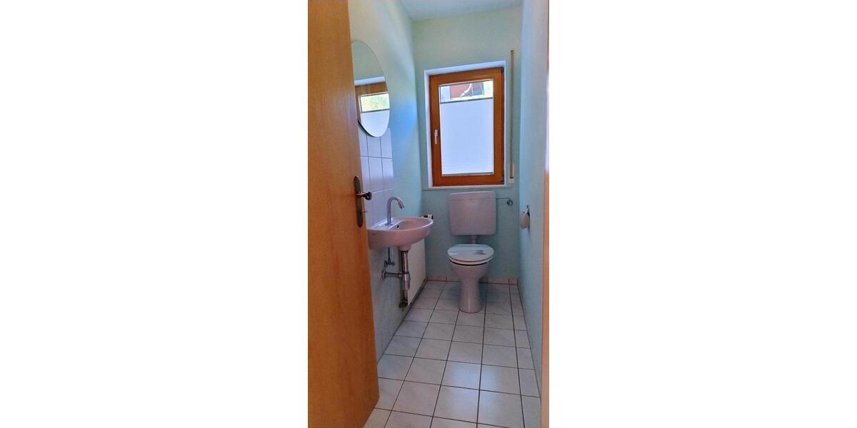 Etagenwohnung Hohentengen - 5 Zimmer, 120 m&sup2;, 1.150&euro; | Angebot:26612886