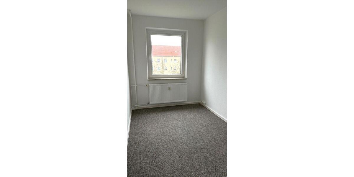 Etagenwohnung Aschersleben - 3 Zimmer, 62 m&sup2;, 312&euro; | Angebot:26673064
