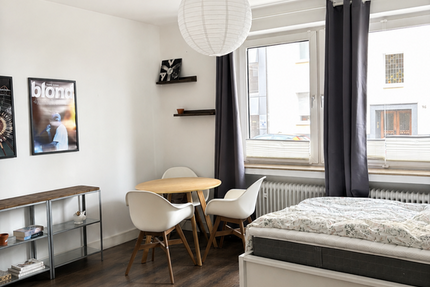 Wohnung Düsseldorf Pempelfort - 1 Zimmer, 30 m&sup2;, 664&euro; | Angebot:27278405
