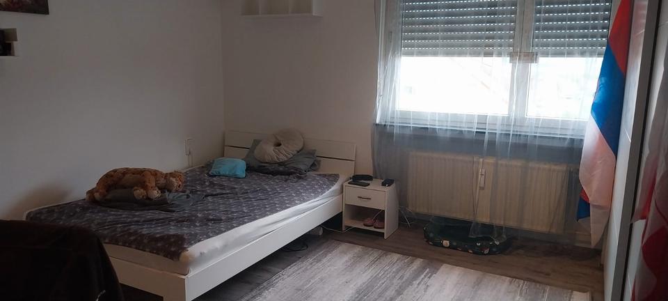 Etagenwohnung Petersberg - 4 Zimmer, 91 m&sup2;, 800&euro; | Angebot:26547070