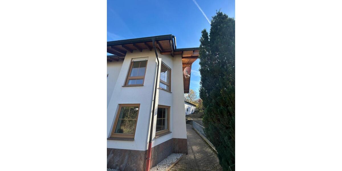 Einfamilienhaus Bebra - 6.5 Zimmer, 152 m&sup2;, 1.348&euro; | Angebot:21845134