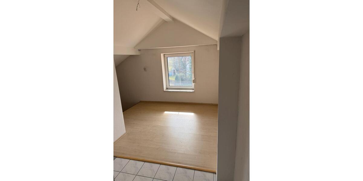 Doppelhaushälfte Untergriesbach - 6.5 Zimmer, 125 m&sup2;, 1.290&euro; | Angebot:25426483