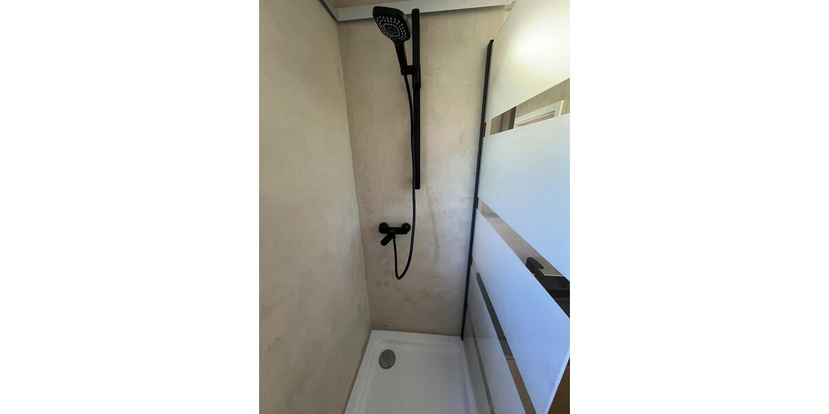 Neu sanierte, möblierte Wohnung in Schorndorf 1.5 zimmer