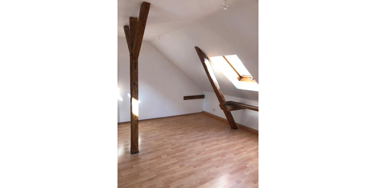 Dachgeschoßwohnung Meiningen - 3 Zimmer, 79 m&sup2;, 550&euro; | Angebot:24863020
