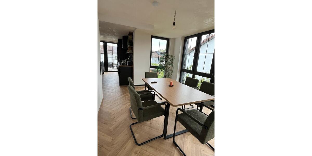 Wohnen auf Zeit Friedrichshafen Allmannsweiler - 5 Zimmer, 142 m&sup2;, 800&euro; | Angebot:26660770
