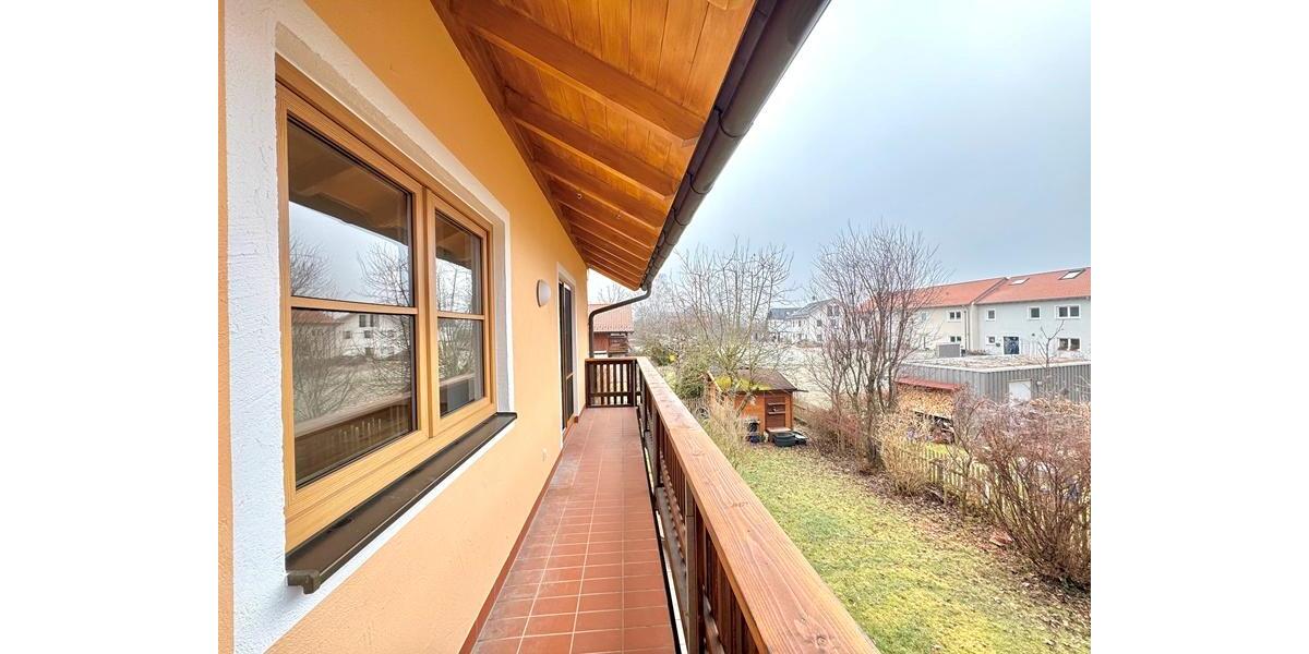 Renovierte, helle 4-ZKB-Wohnung in ruhiger Lage von Siegertsbrunn 4 zimmer