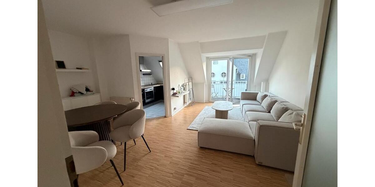 Etagenwohnung Rüsselsheim am Main - 3 Zimmer, 65 m&sup2;, 1.190&euro; | Angebot:26703799