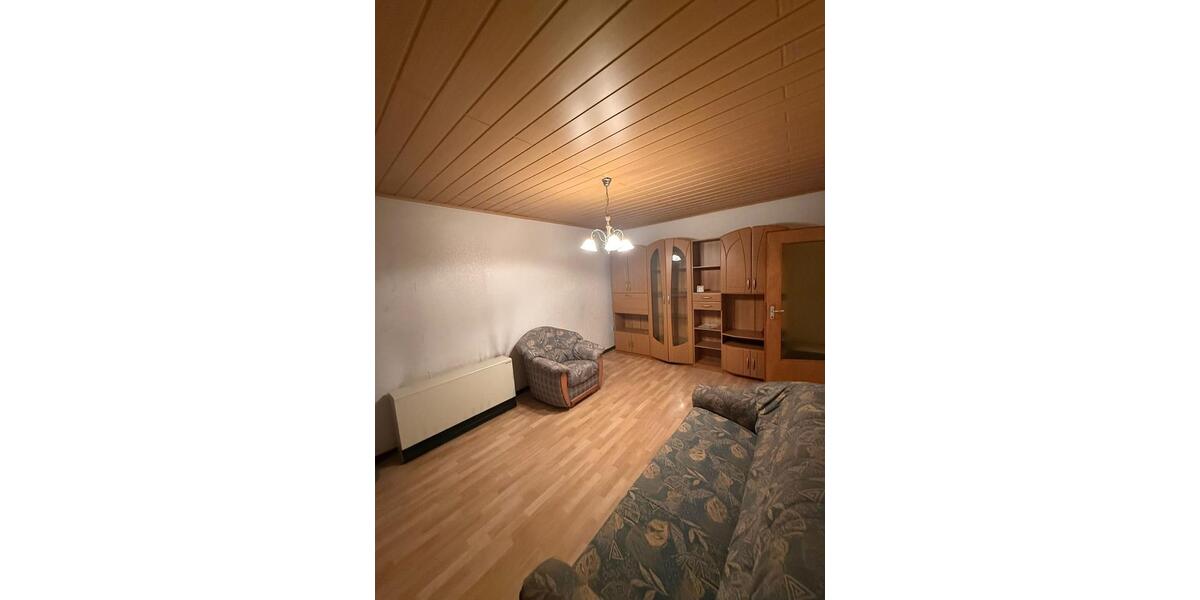 Doppelhaushälfte für Firma, Gewerbetreibende oder Monteure zu vermieten 5 zimmer