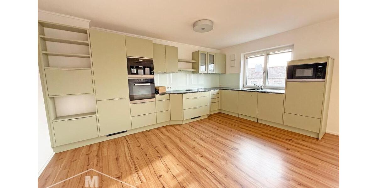 Panorama Wohnen Beilngries: Hochwertige 3,5 Zimmer-Whg. mit EBK, Aufzug u. 2 TG-Stellplätzen (Ref. 0001586) 3 zimmer