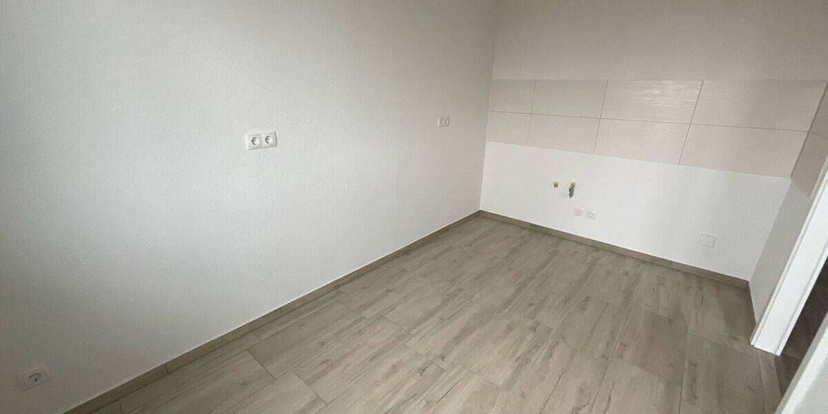 Etagenwohnung Bitterfeld-Wolfen Wolfen - 2 Zimmer, 54 m&sup2;, 384&euro; | Angebot:25706259