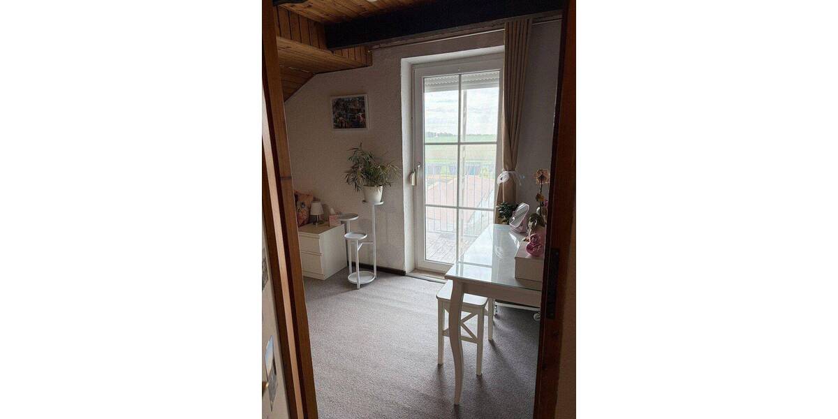 Etagenwohnung Hebertshausen Oberweilbach - 2 Zimmer, 75 m&sup2;, 950&euro; | Angebot:26811974
