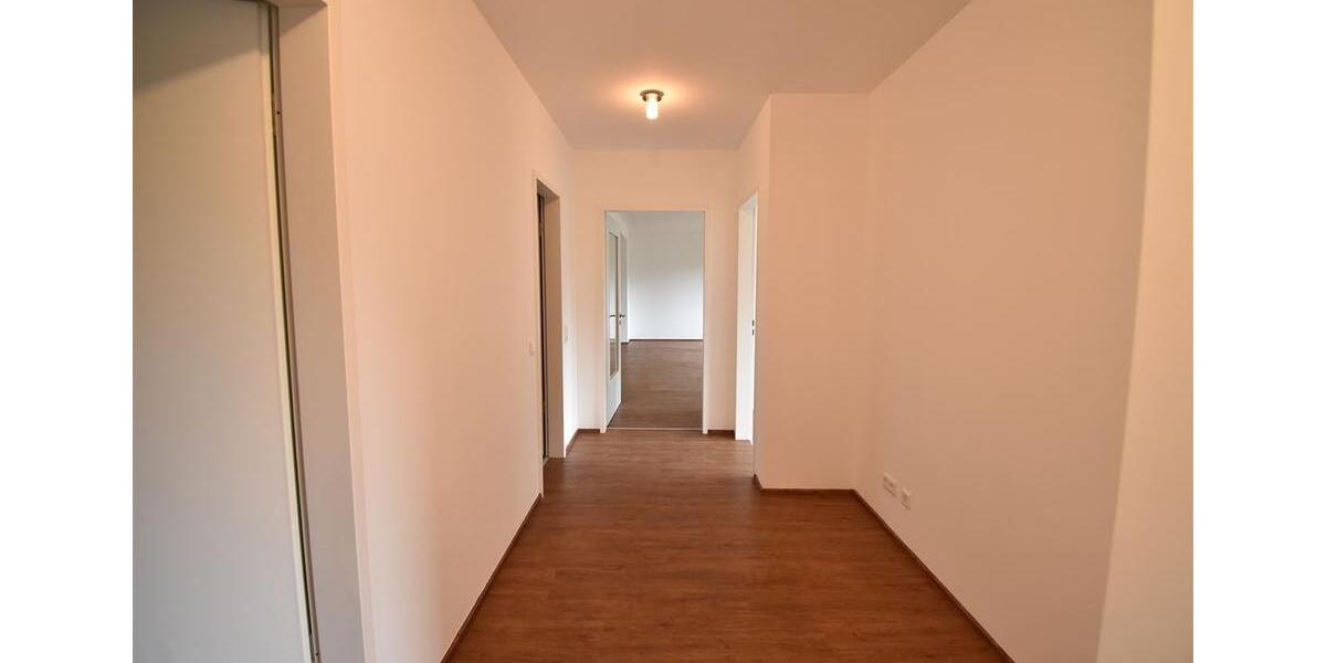 Etagenwohnung Düsseldorf Stadtbezirk 2 - 3 Zimmer, 106 m&sup2;, 1.600&euro; | Angebot:23373800