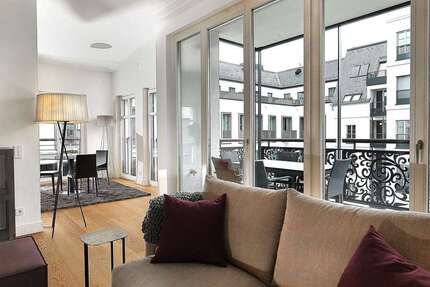 Wohnung zum Mieten in Düsseldorf 3.814,20 € 127.14 m² 3 zimmer