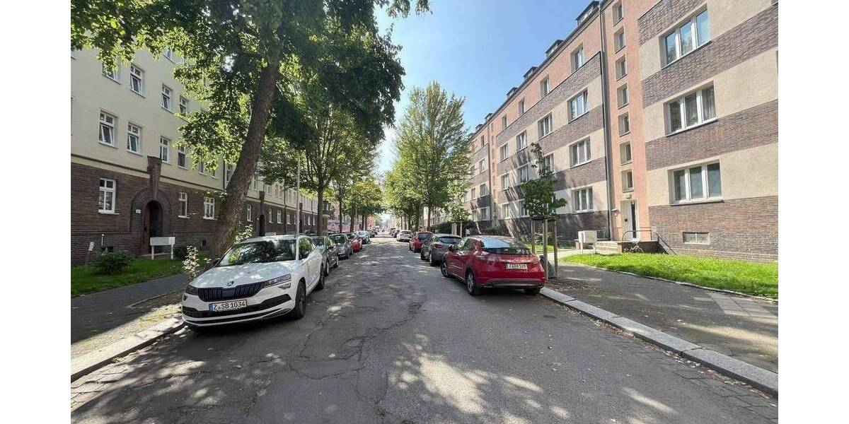 Etagenwohnung Zwickau Pölbitz - 3 Zimmer, 73 m&sup2;, 475&euro; | Angebot:26826651