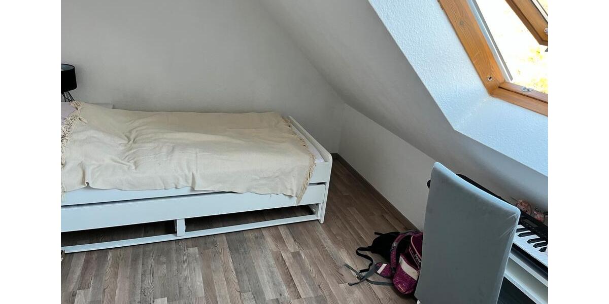 Dachgeschoßwohnung Boppard - 3 Zimmer, 90 m&sup2;, 890&euro; | Angebot:24704906