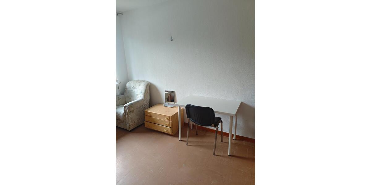 Wohnen auf Zeit Jülich - 1 Zimmer, 12 m&sup2;, 390&euro; | Angebot:26496793