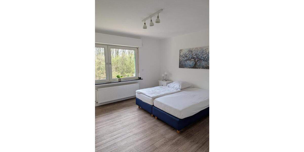 Etagenwohnung Wuppertal Gemarkung Nächstebreck - 2.5 Zimmer, 75 m&sup2;, 600&euro; | Angebot:26636745