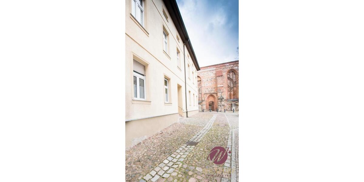 Etagenwohnung Zerbst (Anhalt) - 2.5 Zimmer, 69 m&sup2;, 483&euro; | Angebot:26652792