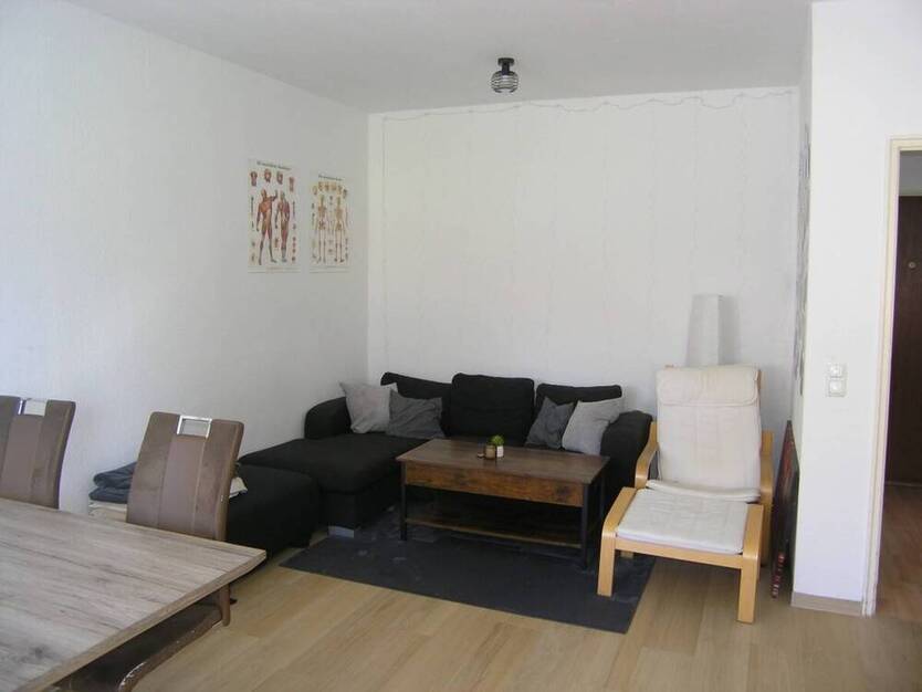 2-Zimmer-Souterrain-Wohnung, für 1-2 Personen geeignet