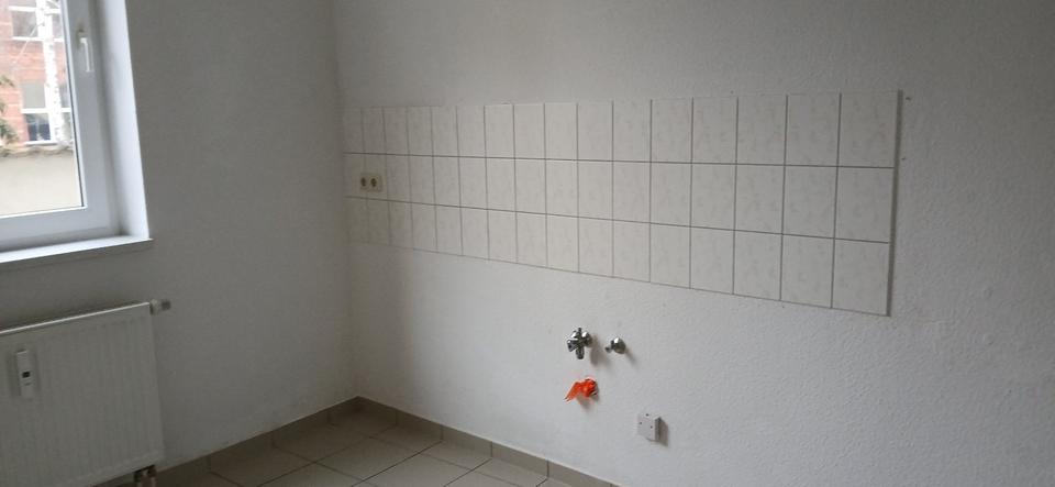 Erdgeschoßwohnung Burg - 1 Zimmer, 38 m&sup2;, 380&euro; | Angebot:26645992