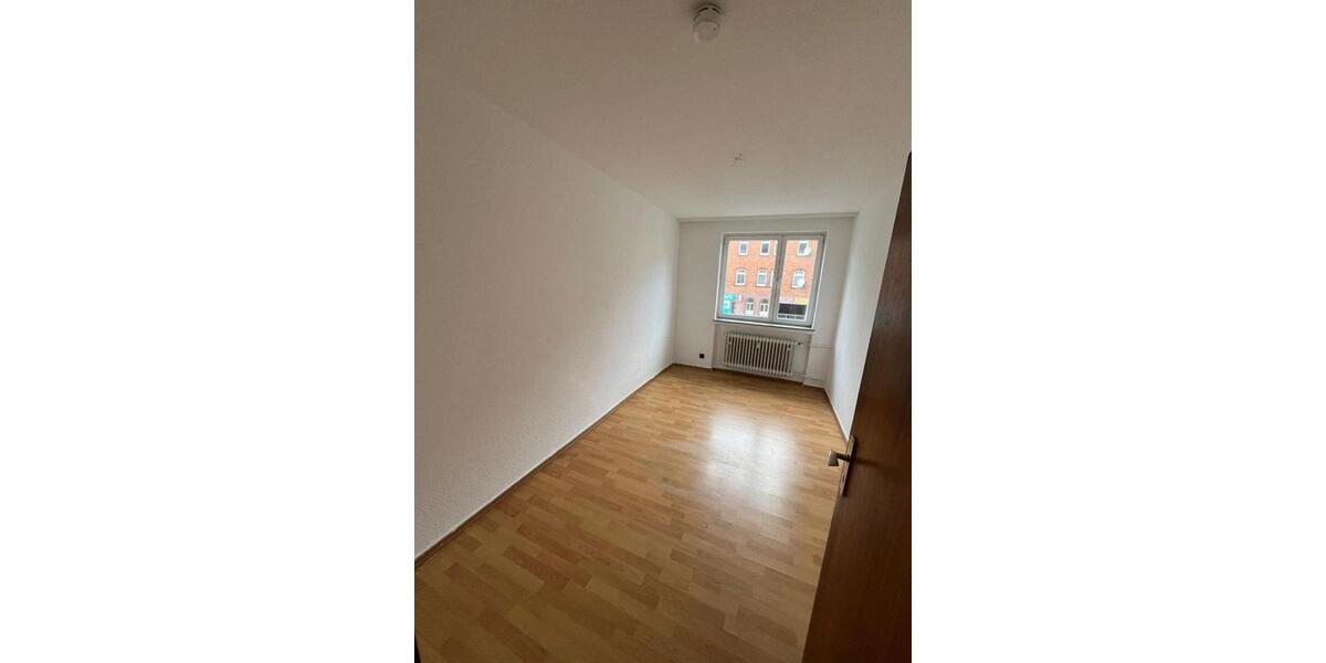 Etagenwohnung Kassel Fasanenhof - 3 Zimmer, 75 m&sup2;, 523&euro; | Angebot:26023560