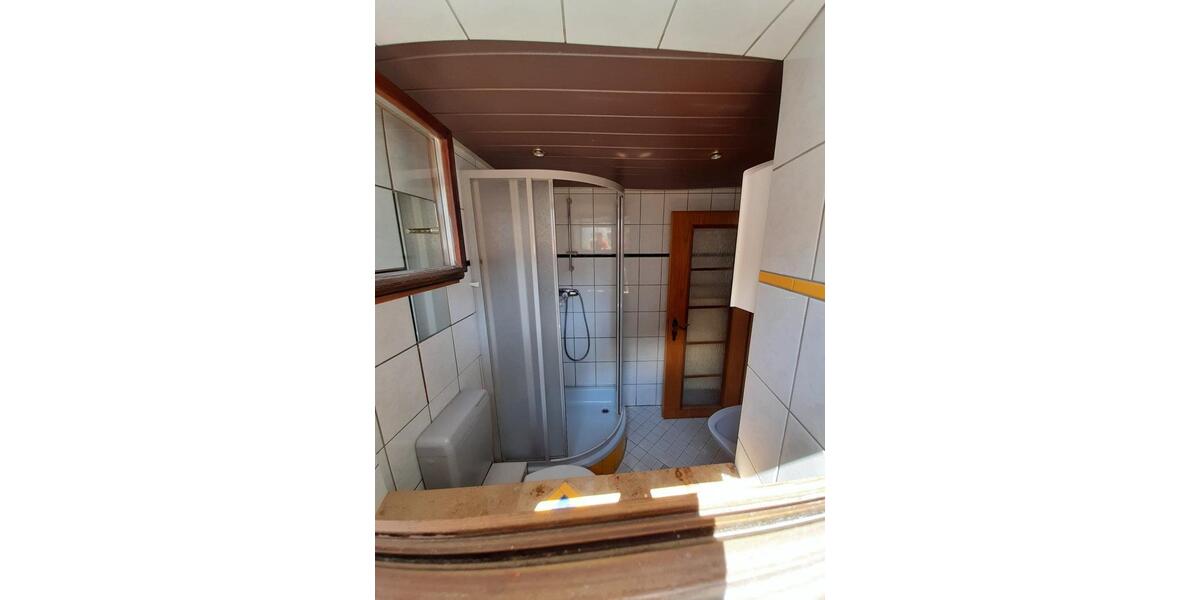 Etagenwohnung Großröhrsdorf - 1 Zimmer, 23 m&sup2;, 250&euro; | Angebot:24679384