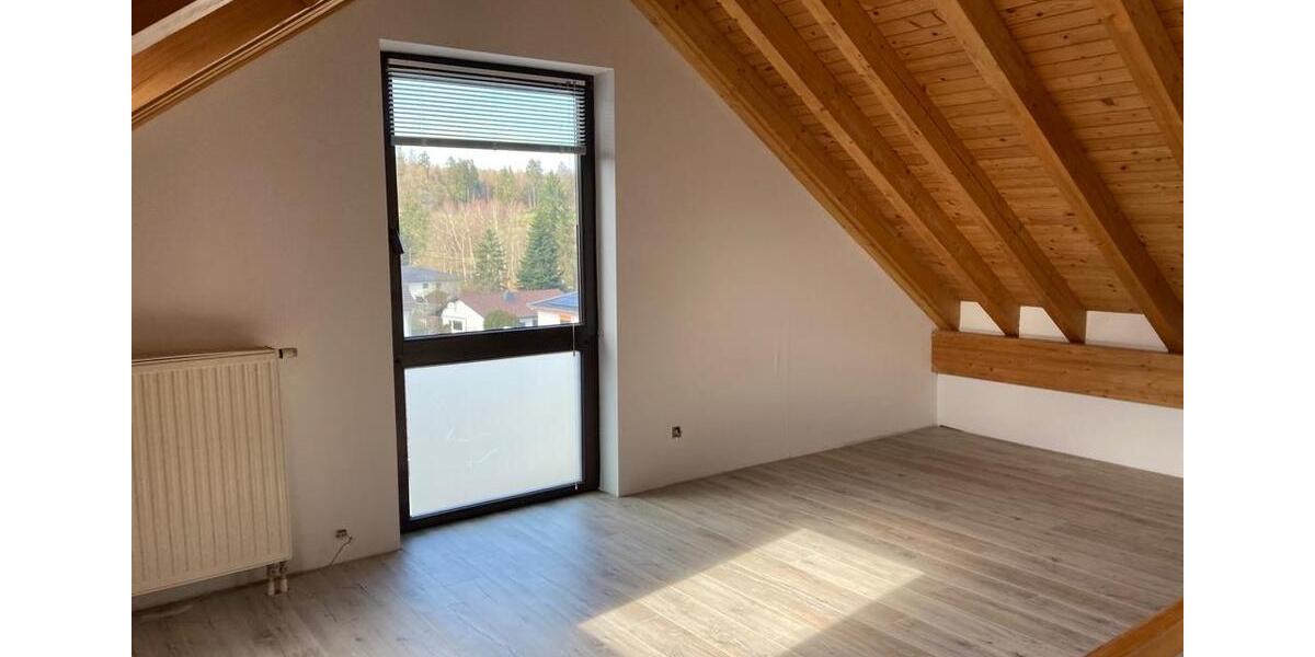 Maisonettenwohnung Marpingen - 3 Zimmer, 150 m&sup2;, 1.290&euro; | Angebot:26681400