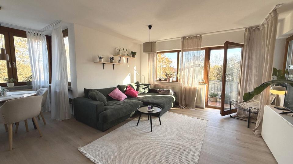 Etagenwohnung Ellwangen (Jagst) - 2.5 Zimmer, 54 m&sup2;, 700&euro; | Angebot:26695956