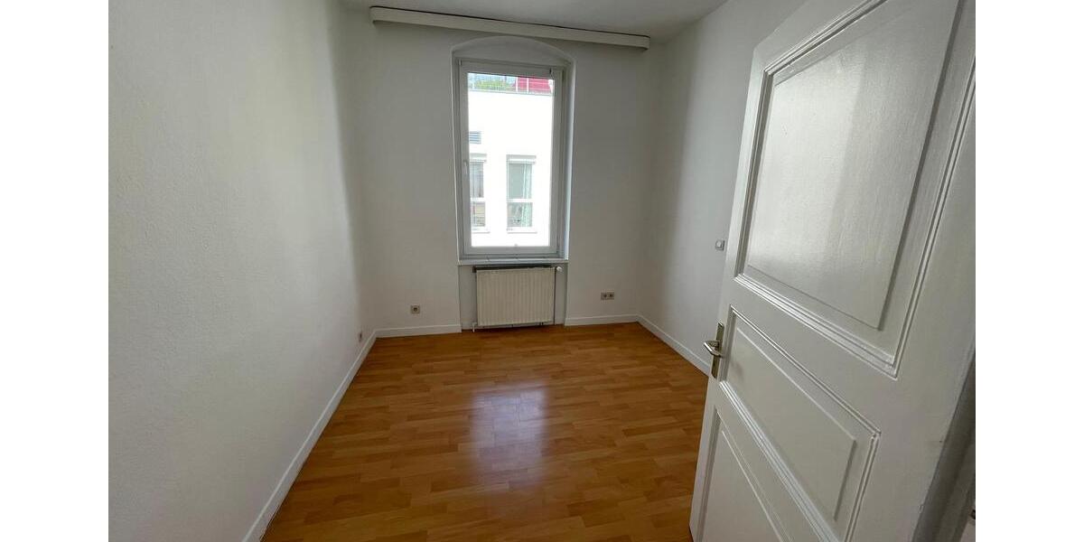 Etagenwohnung Dillenburg - 4 Zimmer, 65 m&sup2;, 650&euro; | Angebot:26425617