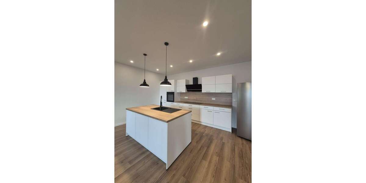 Etagenwohnung Zell - 2.5 Zimmer, 125 m&sup2;, 1.250&euro; | Angebot:25336880