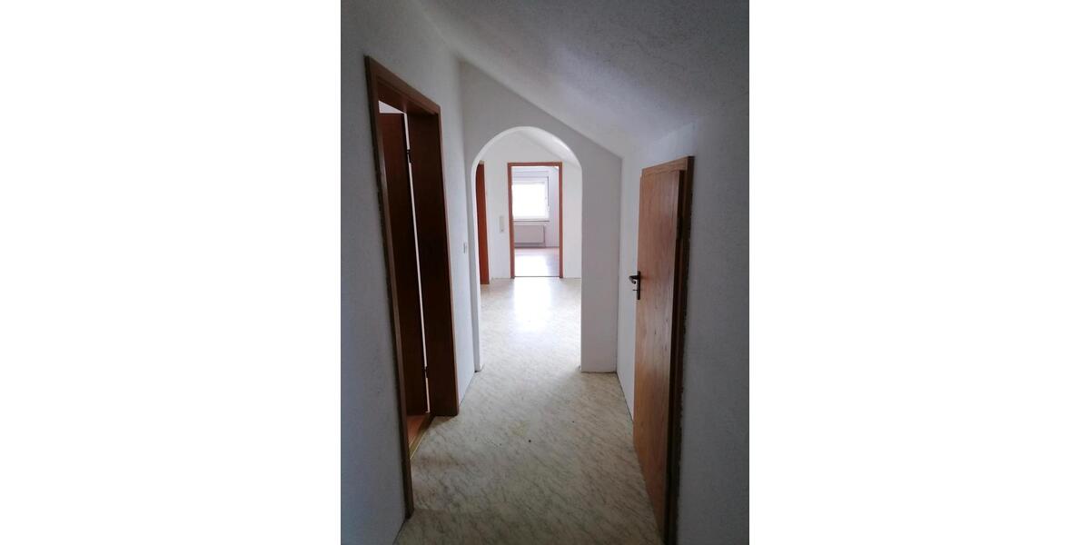 Dachgeschoßwohnung Wittingen Knesebeck - 2 Zimmer, 65 m&sup2;, 480&euro; | Angebot:24743436