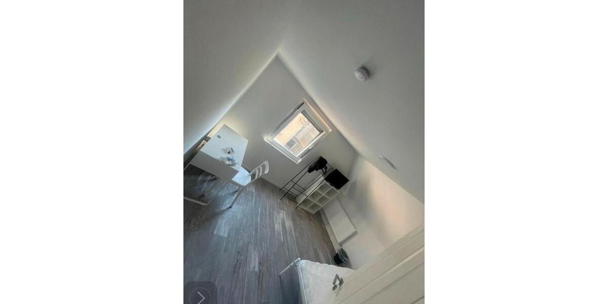 Wohnen auf Zeit Reutlingen Reutlingen (Kernstadt) - 1 Zimmer, 18 m&sup2;, 520&euro; | Angebot:26257798